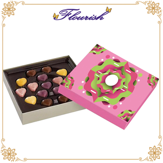 Confezione regalo personalizzata in carta patinata al cioccolato con inserto vassoio