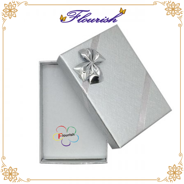 Scatola di carta da imballaggio per gioielli con bracciale ad anello con ciondolo a forma di orecchini di cartone rigido a colori