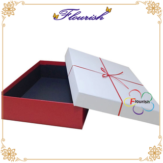 Confezione confezione camicia regalo da uomo per San Valentino