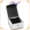 Scatola di immagazzinaggio collana in cartone bianco e nero con magnete