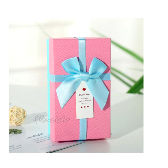 Confezione regalo di lusso con coperchio in carta patinata grigia e base