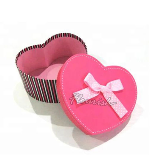 Contenitore di regalo del biscotto del cioccolato del fiore a forma di cuore su ordinazione