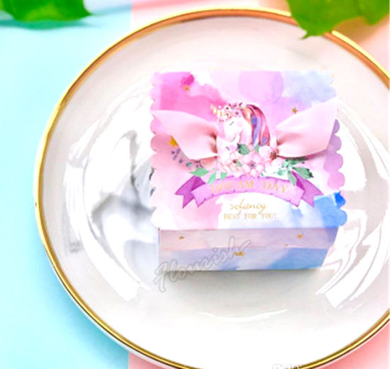 Scatola per torta di compleanno rosa e blu sfumato
