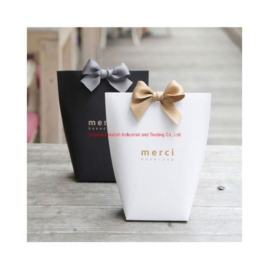 Tote Bag di nidificazione in carta patinata nera realizzata in Cina