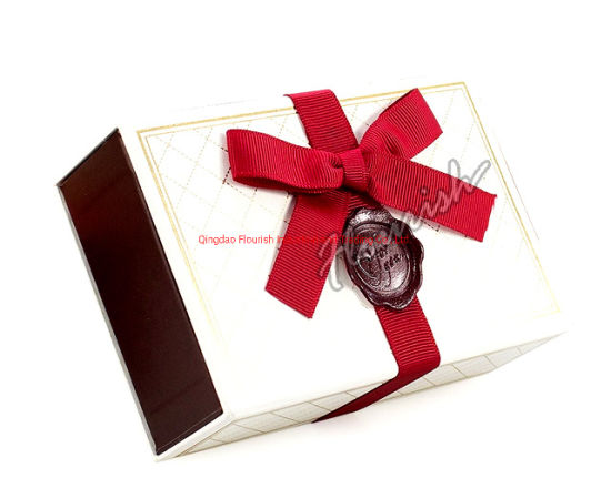 Confezione regalo di compleanno con nastro di carta patinata Fashion Art per il migliore amico