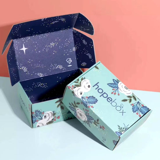 Scatola di calzini per bambini con stampa blu