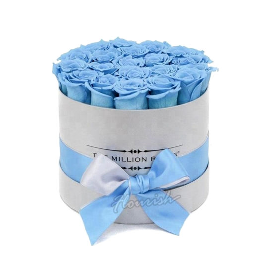 Scatola di cartone d'imballaggio e di tenuta del fiore rosa romantico di colore per cerimonia di nozze