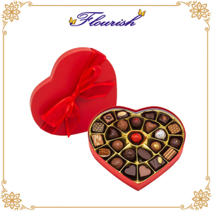 Scatola di carta per imballaggio in cioccolato a forma di cuore di colore rosso con inserto