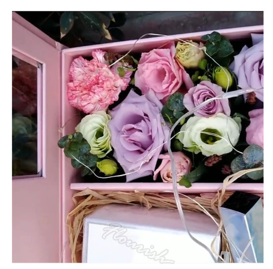 Scatola d'imballaggio di profumo di fiori di cartone quadrato con stampa logo personalizzato per San Valentino con finestra