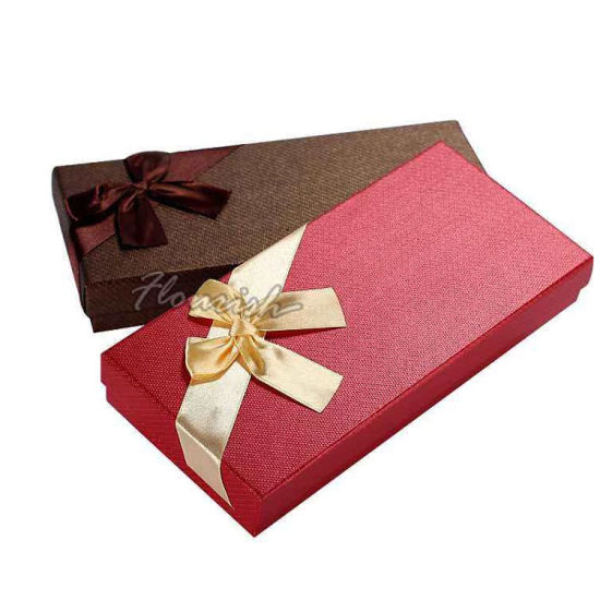 Confezione regalo in carta di lino color bordeaux