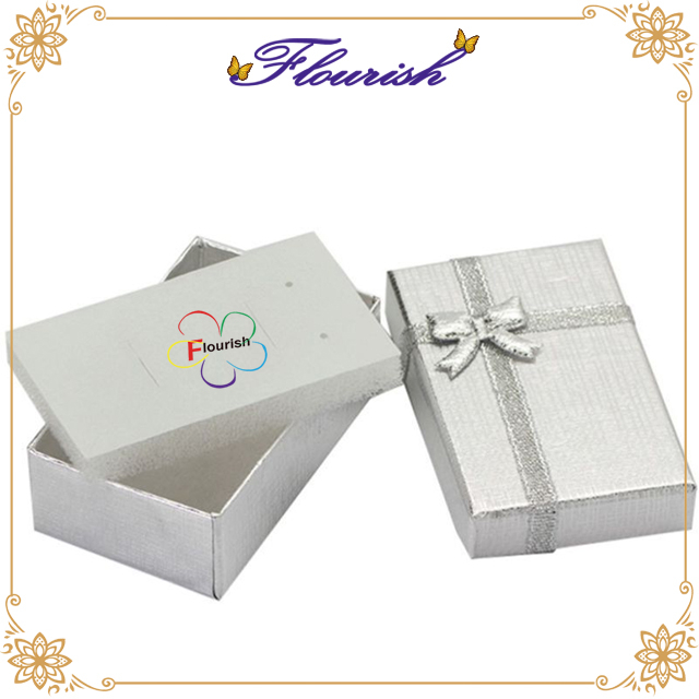 Scatola per confezione regalo in cartone rigido lucido per gioielli con inserto in schiuma