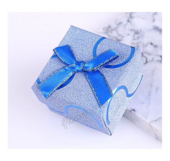 Scatola quadrata impaccante ad anello in carta patinata blu