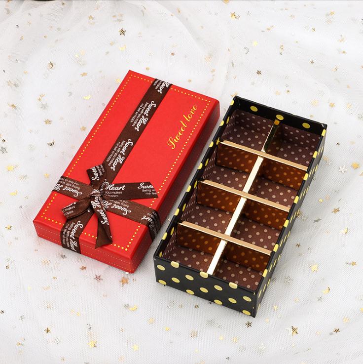 Scatola di carta per imballaggio di cioccolato di colore rosso all'ingrosso con inserto