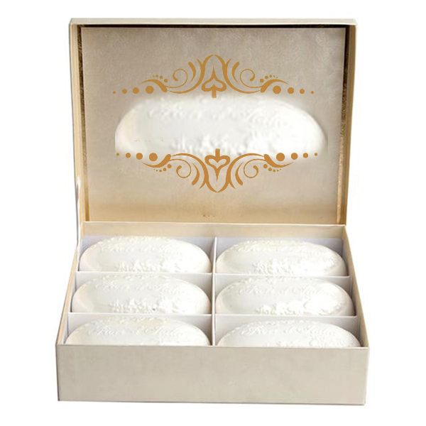 Confezione regalo di sapone per la doccia per bambini in cartone rosa che timbra oro adorabile